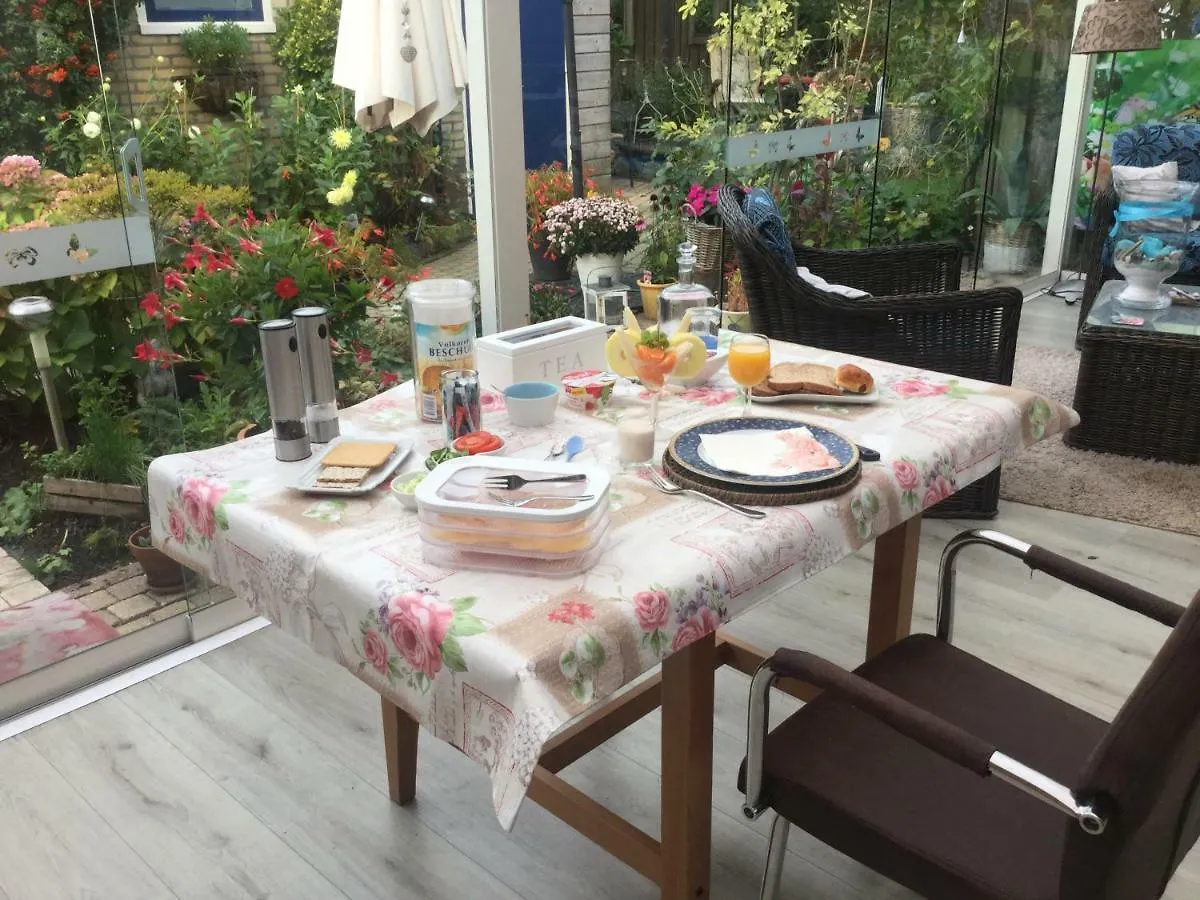 Bed And Breakfast Ineke En John 霍夫多普 0*,